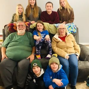 Meet your Posher, Joan